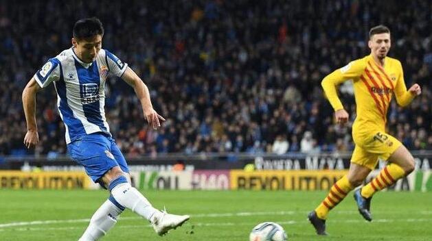  斯佩齐亚顽强逼平，保级关键战展现铁血精神